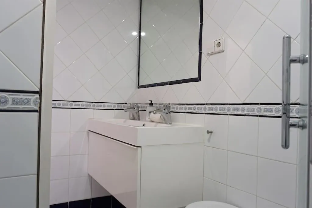 Skol 945B First Line Beach South Facing 2 Bedroom Marbella Apartment